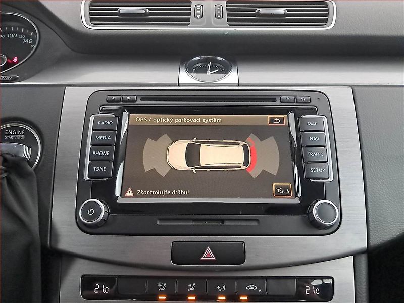Volkswagen Passat (2012) Comfortline 2.0 TDI, 4X4 - fotka 20 z 20