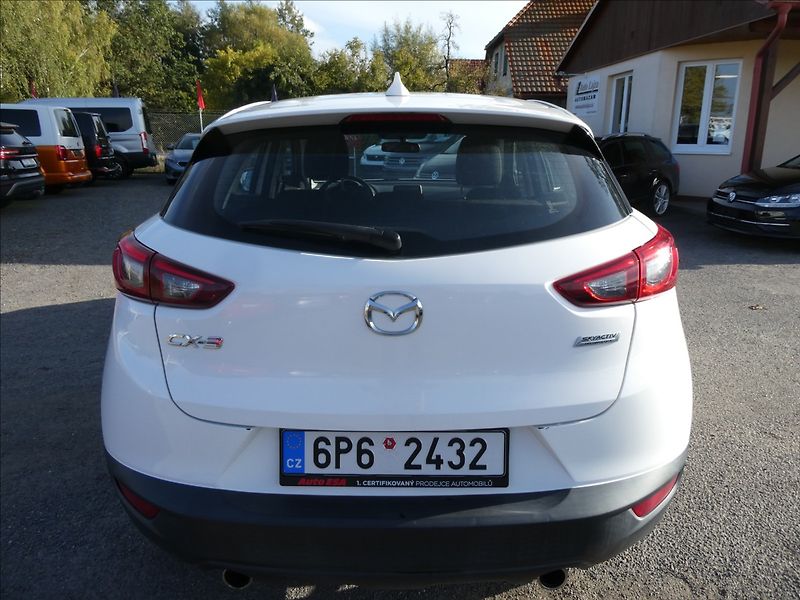 Mazda CX-3 2,0 Skyactiv-G120 Revolution - fotka 8 z 37