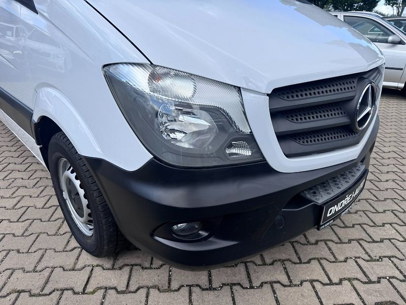 Mercedes-Benz Sprinter (2017) L2H2 2,2 CDI 120KW TAŽNÉ 1 MAJ - fotka 9 z 49