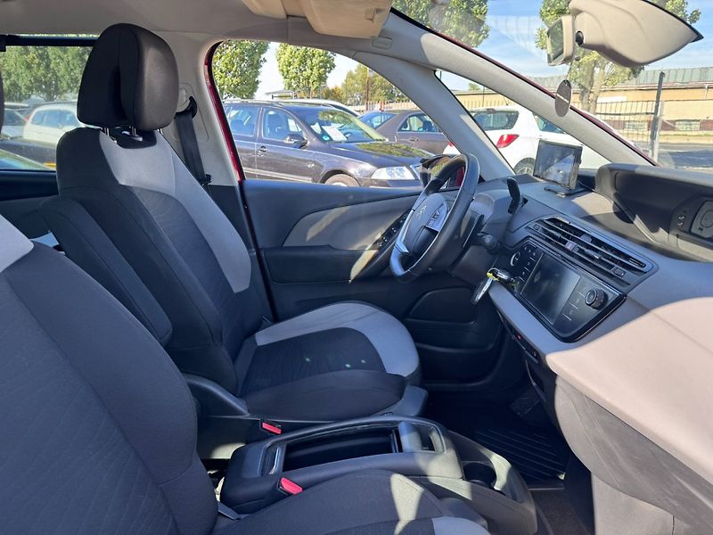 Citroën C4 Picasso (2014) 1,6D 85KW ROZ. SPOJKA BEZ ADB - fotka 39 z 47