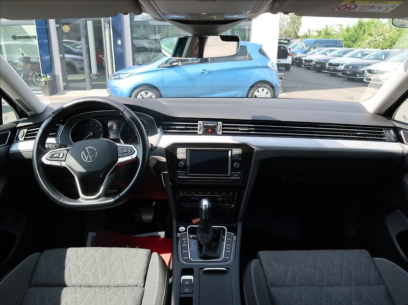 Volkswagen Passat 1,5 TSi,110kW,Business,1majČR - fotka 18 z 25