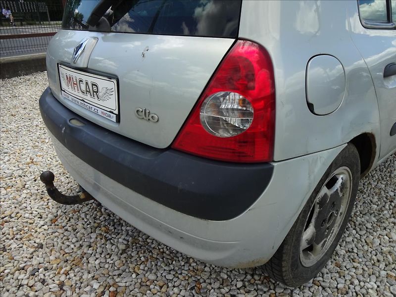 Renault Clio 1,2i - fotka 12 z 32
