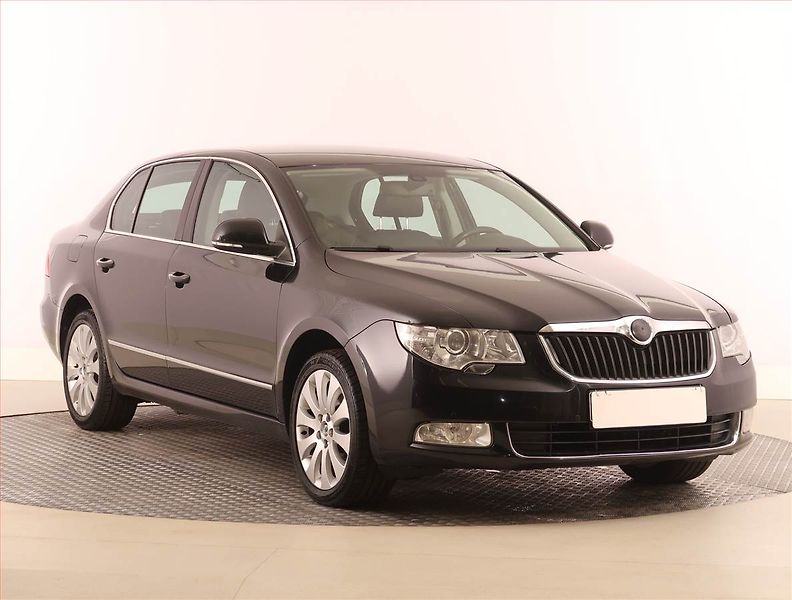 Škoda Superb (2011) Elegance 1.4 TSI, Navi, Xenony - fotografie inzerátu