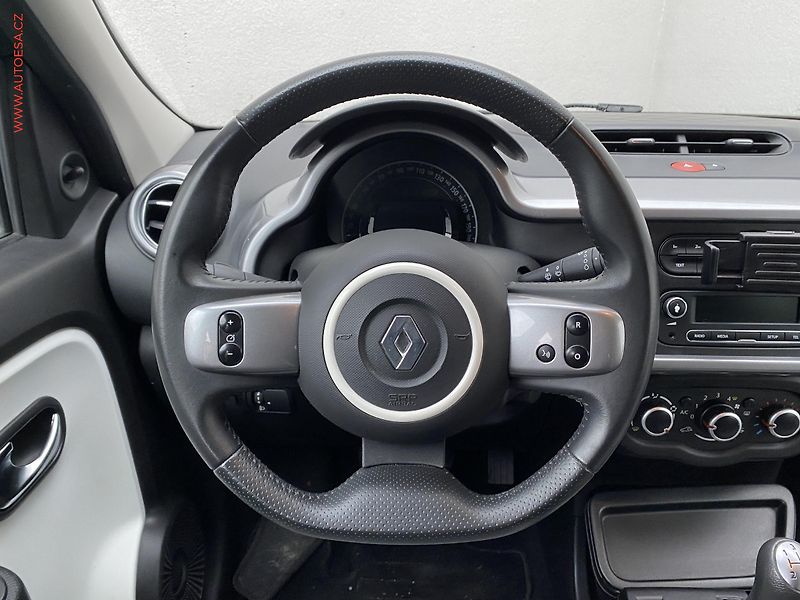 Renault Twingo (2019) 1.0i, AC - fotka 11 z 14