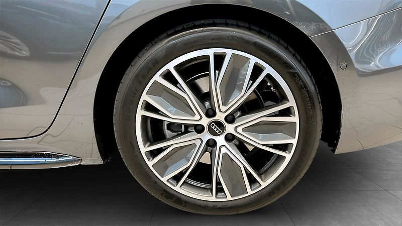 Audi A5 e-hybrid q S-Line Tech+ B&O - fotka 6 z 18