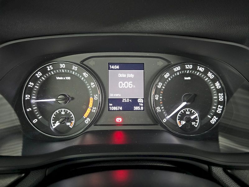 Škoda Octavia (2023) Combi 2.0TDI 85kw AMBITION - fotka 11 z 27