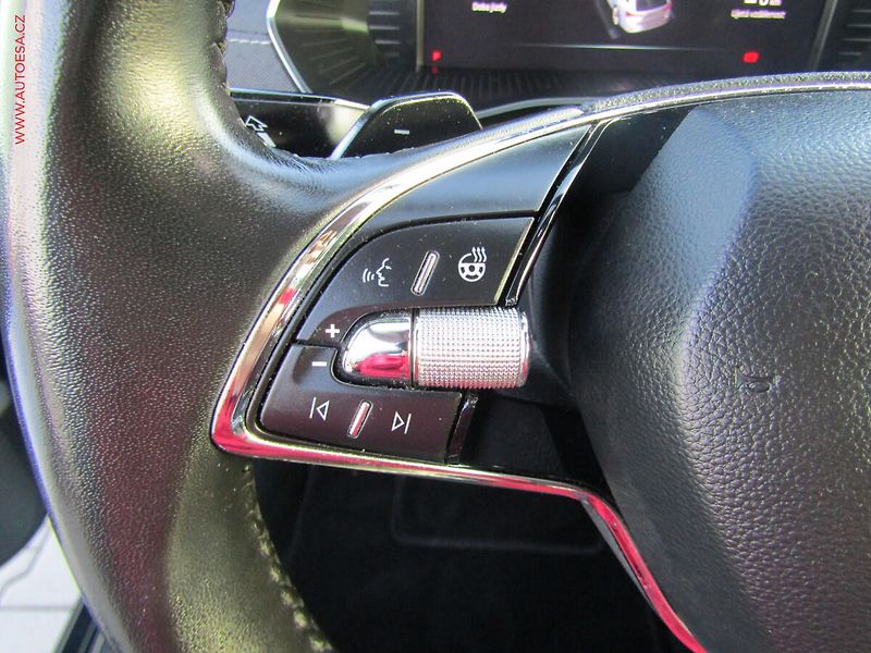 Škoda Octavia (2021) 2.0 TDi, ČR, Stylem, DSG, LED - fotka 18 z 24