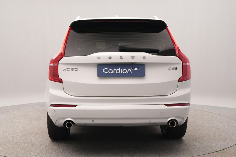 Volvo XC90 D5 AWD MOMENTUM PRO  - fotka 9 z 50