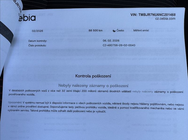 Škoda Karoq 1,5 TSI DSG STYLE DPH 1.maj ČR - fotka 49 z 50