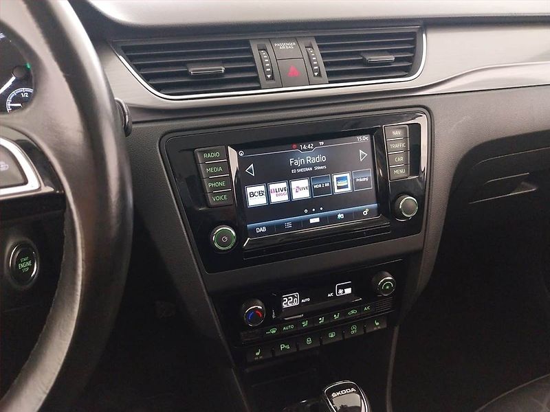Škoda Rapid (2018) Spaceback 1.4 TSI, Automat - fotka 12 z 22
