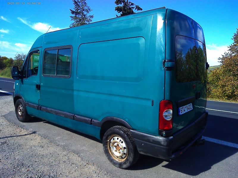Renault Master 2.5 DCi, 84 kW, klima,tažné - fotka 3 z 21