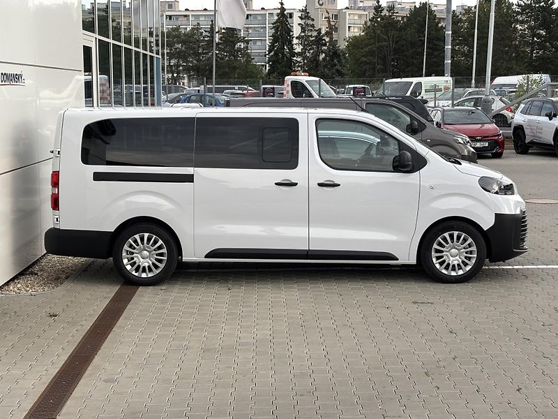 Toyota ProAce Verso (2026) - fotka 13 z 14