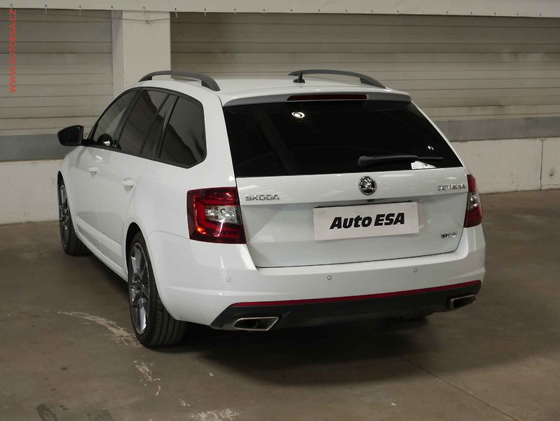 Škoda Octavia (2019) 2.0TSi, Navi, LED - fotka 4 z 25