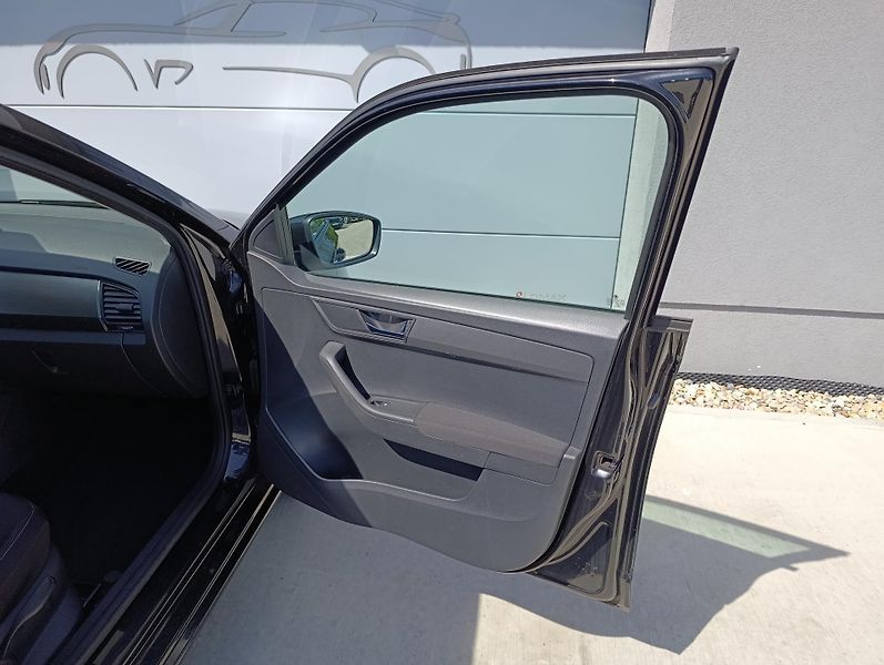 Škoda Fabia 1.2TSI 66kW STYLE ČR - fotka 27 z 29