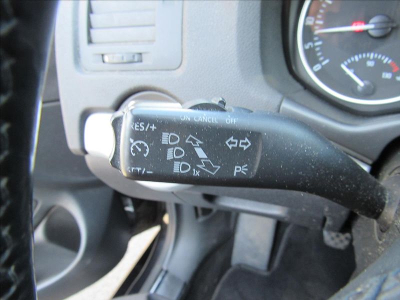 Škoda Octavia 1,6 TDI 77kW Combi - fotka 21 z 27
