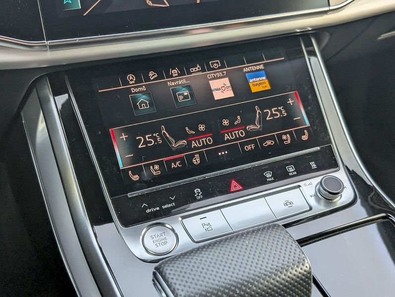 Audi Q8 (2019) 50 TDI / 210 kW Quattro tiptro - fotka 22 z 30