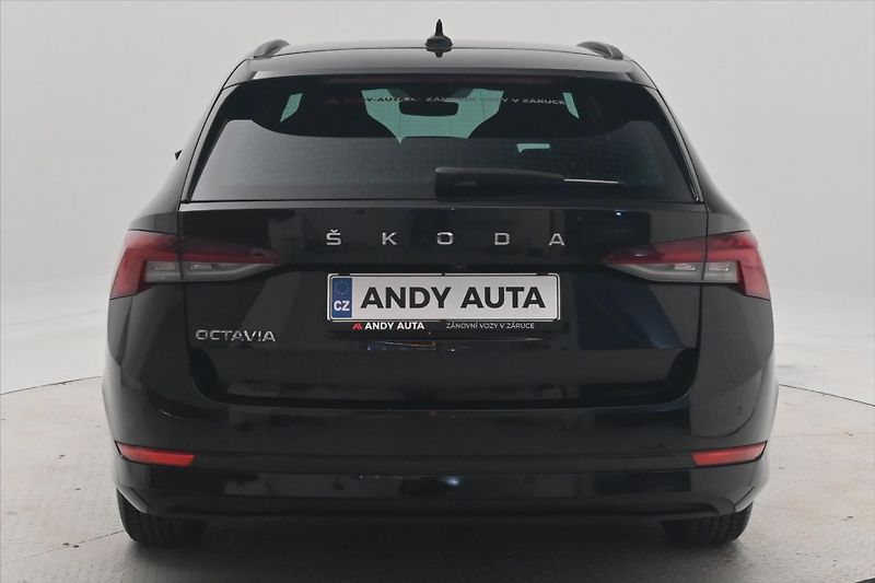 Škoda Octavia 2,0 TDI 110 kW DSG Sportline Z - fotka 6 z 30