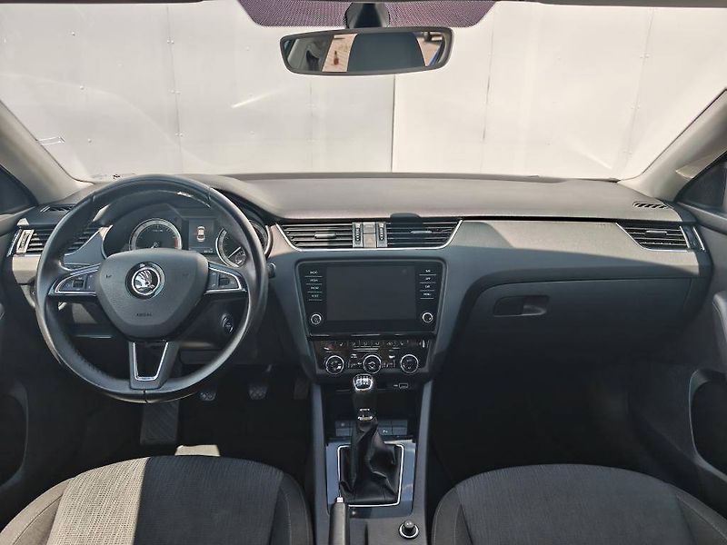 Škoda Octavia Style Green tec  1,4TSI - fotka 10 z 22