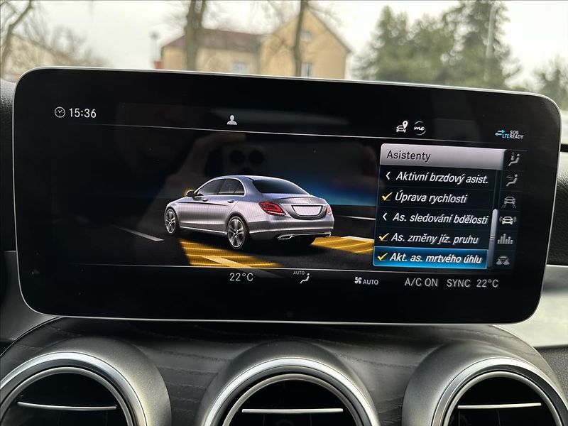 Mercedes-Benz Třídy C 180 AMG,Aut. multibeam - fotka 24 z 31