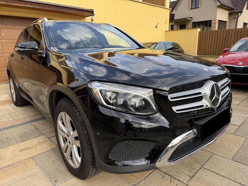 Mercedes-Benz GLC (2016) 250CDi 4M Exclusive,max.výbava - fotka 4 z 15