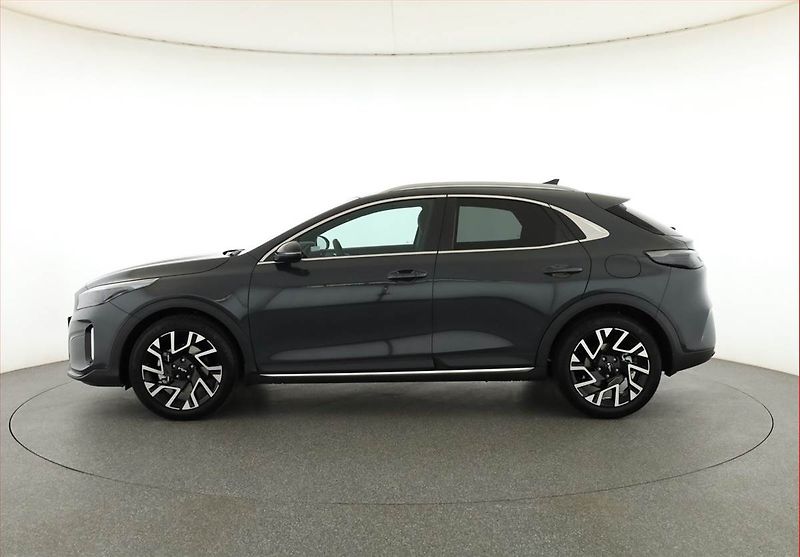 Kia XCeed (2026) Steel Edition 1.6 T-GDI - fotka 3 z 19