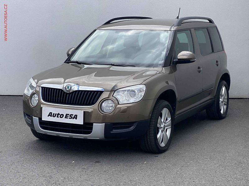 Škoda Yeti (2013) 2.0 TDi 4x4, ELE, DSG, bixen - fotka 3 z 20