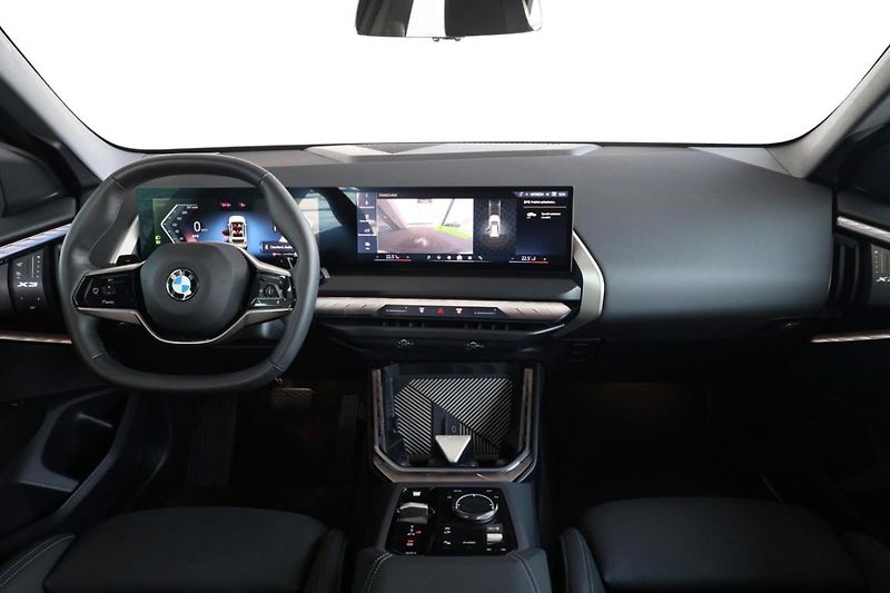 BMW X3 20 xDrive - fotka 5 z 23