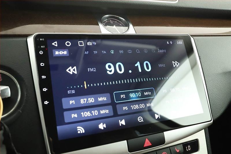 Volkswagen Passat (2012) 2.0 TDI, Automat, Xenony - fotka 11 z 15