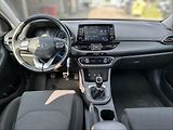 Hyundai i30 1,5 T-GDI Smart 5d - náhled 9