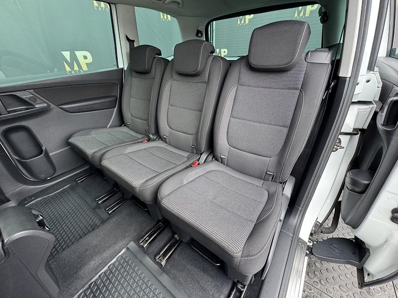 Volkswagen Sharan (2017) 2.0TDi 110kW 4M Highline 7míst - fotka 18 z 52