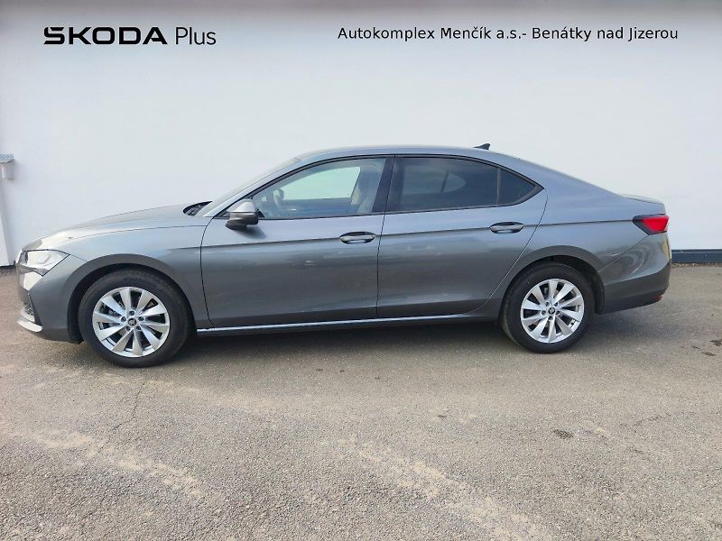 Škoda Superb (2025) SELEC TD 110/2.0 A7F - fotka 3 z 34