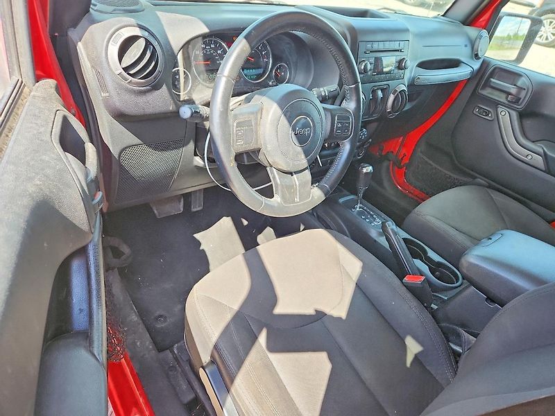 Jeep Wrangler (2017) SPORT - fotka 8 z 12