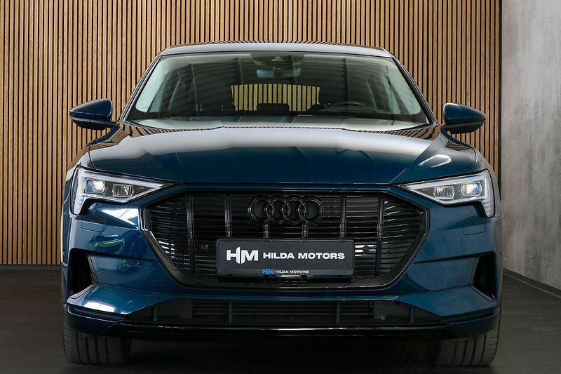 Audi e-tron 55 300kW Kessy ACC HUD ZÁRUKA - fotka 8 z 37