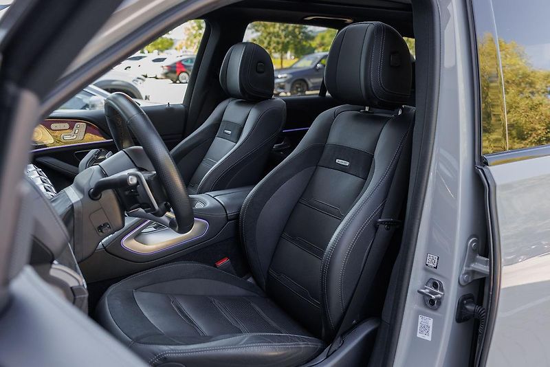 Mercedes-Benz GLE (2024)  GLE 53 AMG SUV 4Matic+ - fotka 34 z 61