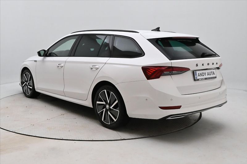 Škoda Octavia 2,0 TDI 110kW SportLINE Záruka - fotka 7 z 32