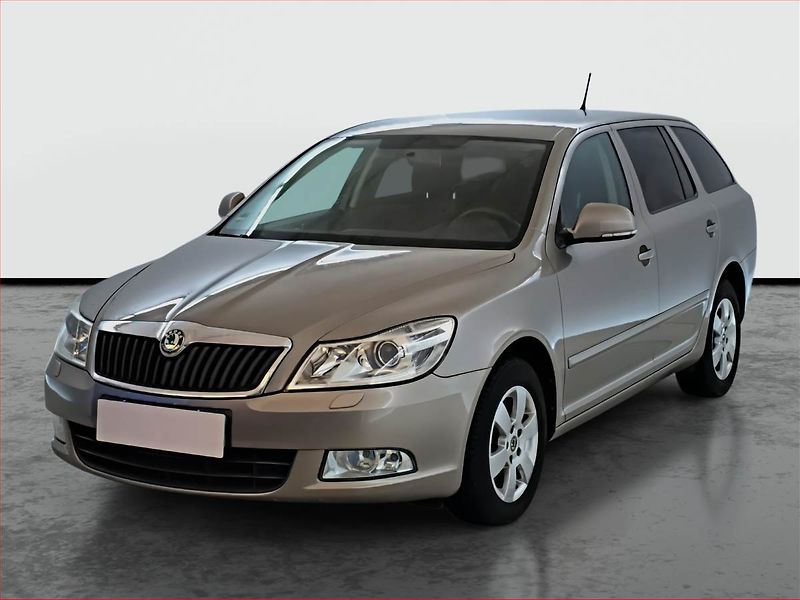 Škoda Octavia (2011) 2.0 TDI, Serv.kniha, Xenony - fotka 2 z 16