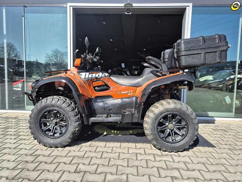 TGB Blade 550 (2014) EFI 4x4 - fotka 7 z 19