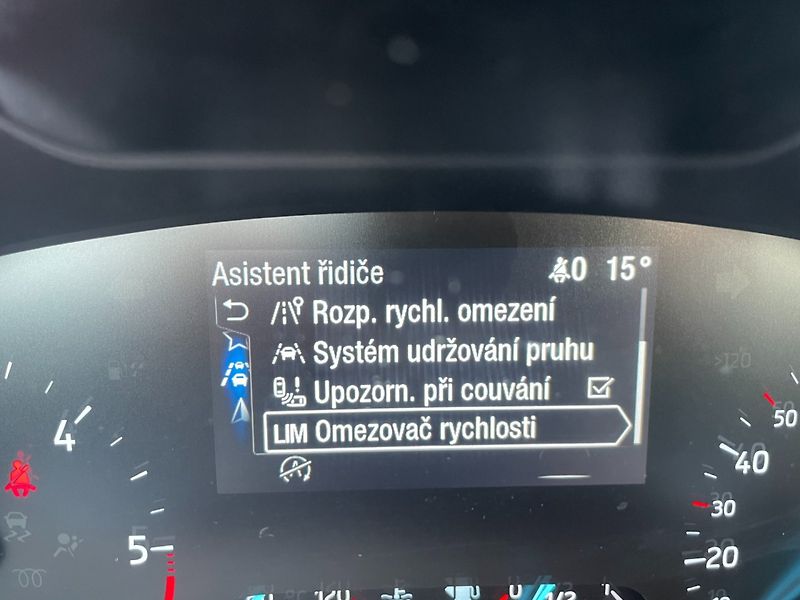 Ford Focus (2022) Active Com. 1.5TDCi! Tažné! - fotka 27 z 39
