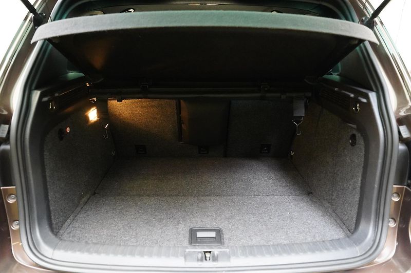 Volkswagen Tiguan - fotka 22 z 25