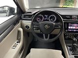 Škoda Superb 2.0 TDi DSG ČR NAVI ACC SERVIS - náhled 20