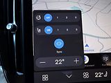 Volvo XC90 T8 AWD RECH. PLUS DARK+ kola - náhled 25