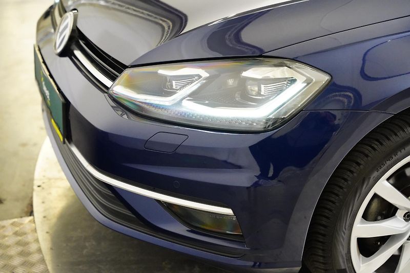Volkswagen Golf - fotka 9 z 27