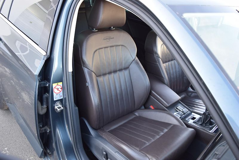 Škoda Superb (2017) 2.0TDI 110kw 4x4 L&K PAN TAŽNÉ - fotka 44 z 50