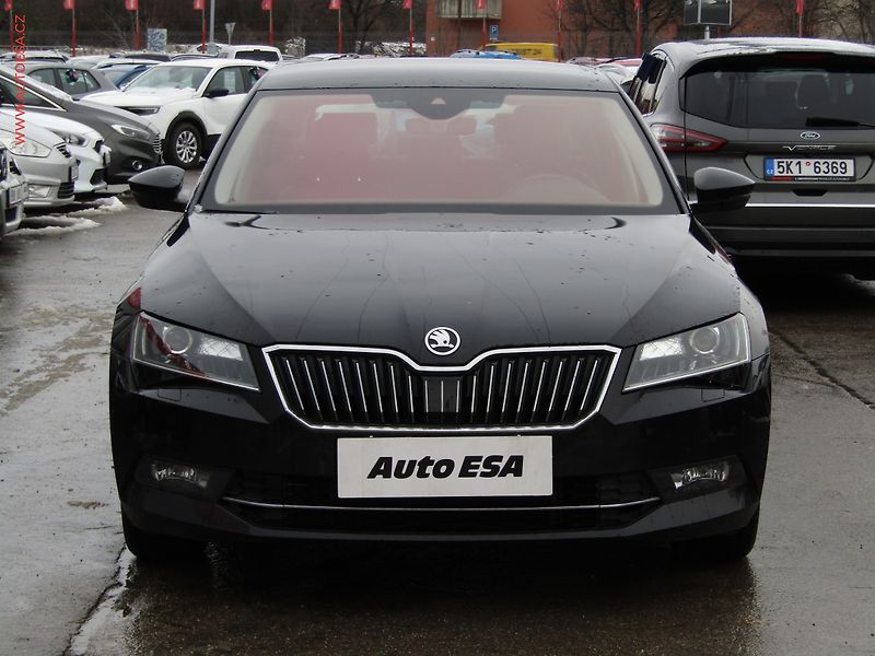 Škoda Superb (2019) 2.0TDi 4x4, 2.maj,ČR, Style - fotka 2 z 23
