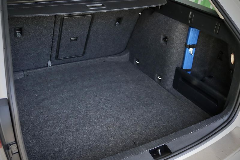 Škoda Octavia 3 Combi 1.4 TSI 110 kW DSG - fotka 40 z 42