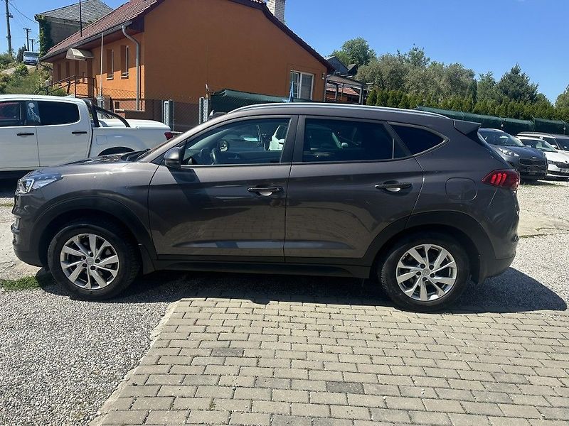 Hyundai Tucson 1.6  130kW - fotka 3 z 30