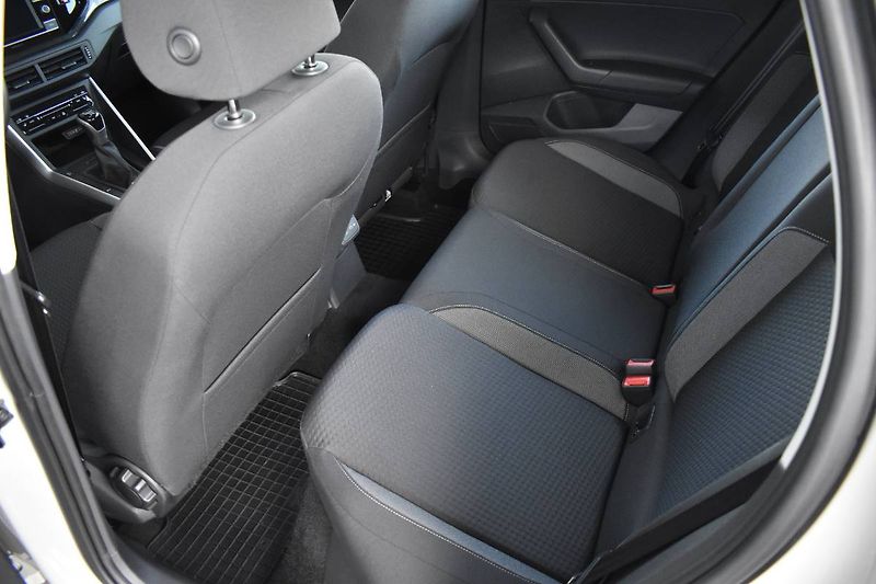 Volkswagen Taigo (2023) 1.0TSI 70kW, Manuál - fotka 12 z 23
