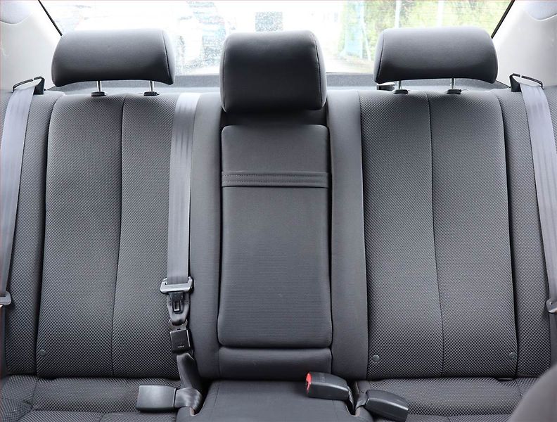 Kia Magentis (2011) 2.0 CRDi, Serv.kniha, nová STK - fotka 10 z 16