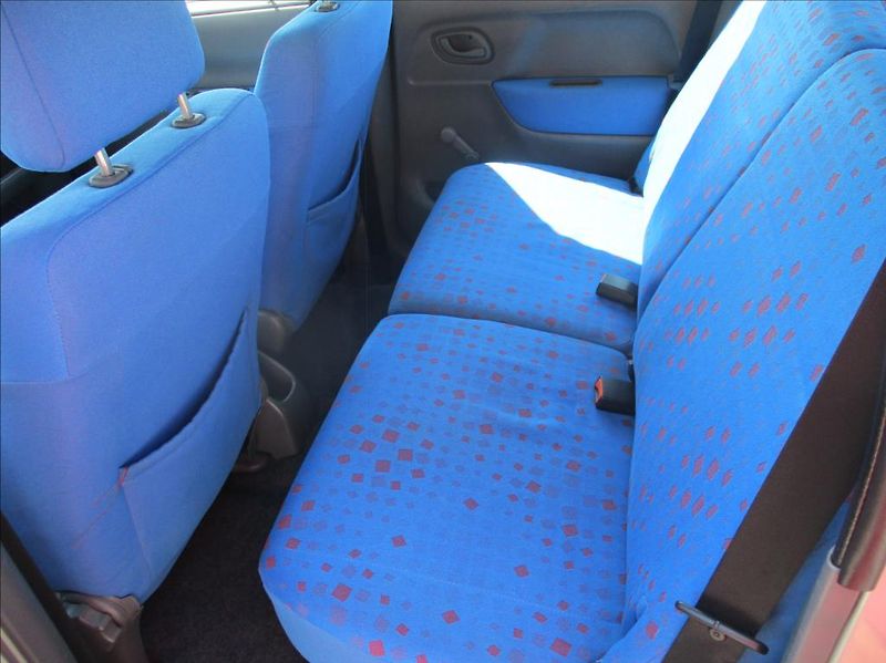 Opel Agila 1,2 i, klima, + letní pneu, - fotka 12 z 23