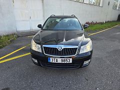 Škoda Octavia (2012) 2 face 2.0 TDi 103kw DSG, xeno - fotografie inzerátu